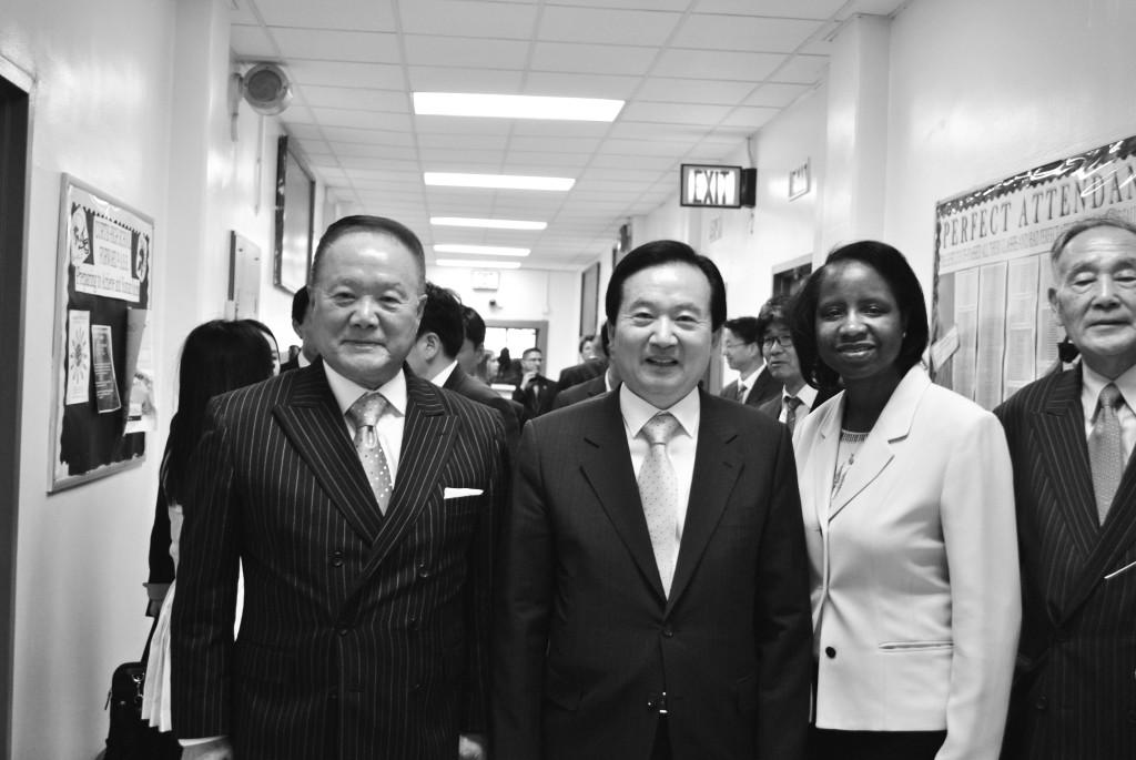 CEO & Chairman Jhong Unk Kim, Mayor Kang Un Tae, and Dr. Curtis