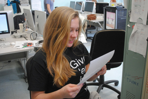 Breann McKeon opening her college acceptance letter to SUNY Purchase after applying to eight colleges.