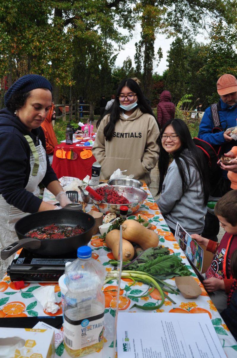 Students Bernice Lee and Regine Sarsosa at chef Sarah Krabalkins table. 